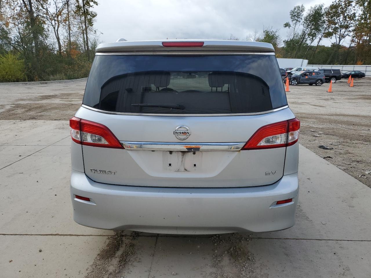 2014 NISSAN Quest