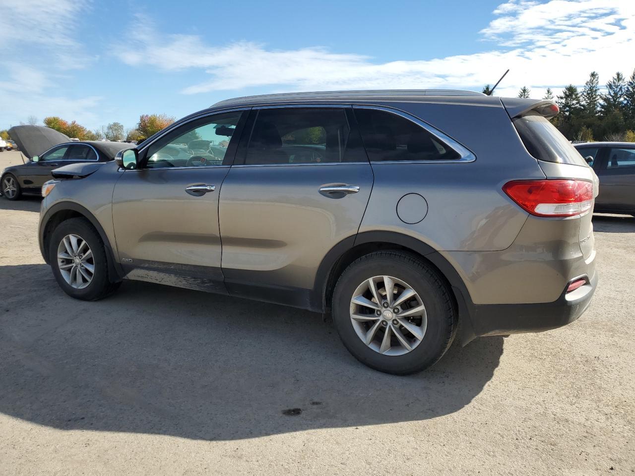 2016 KIA SORENTO
