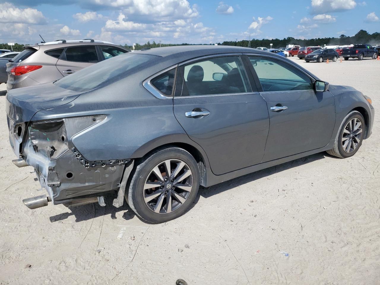 2017 NISSAN ALTIMA