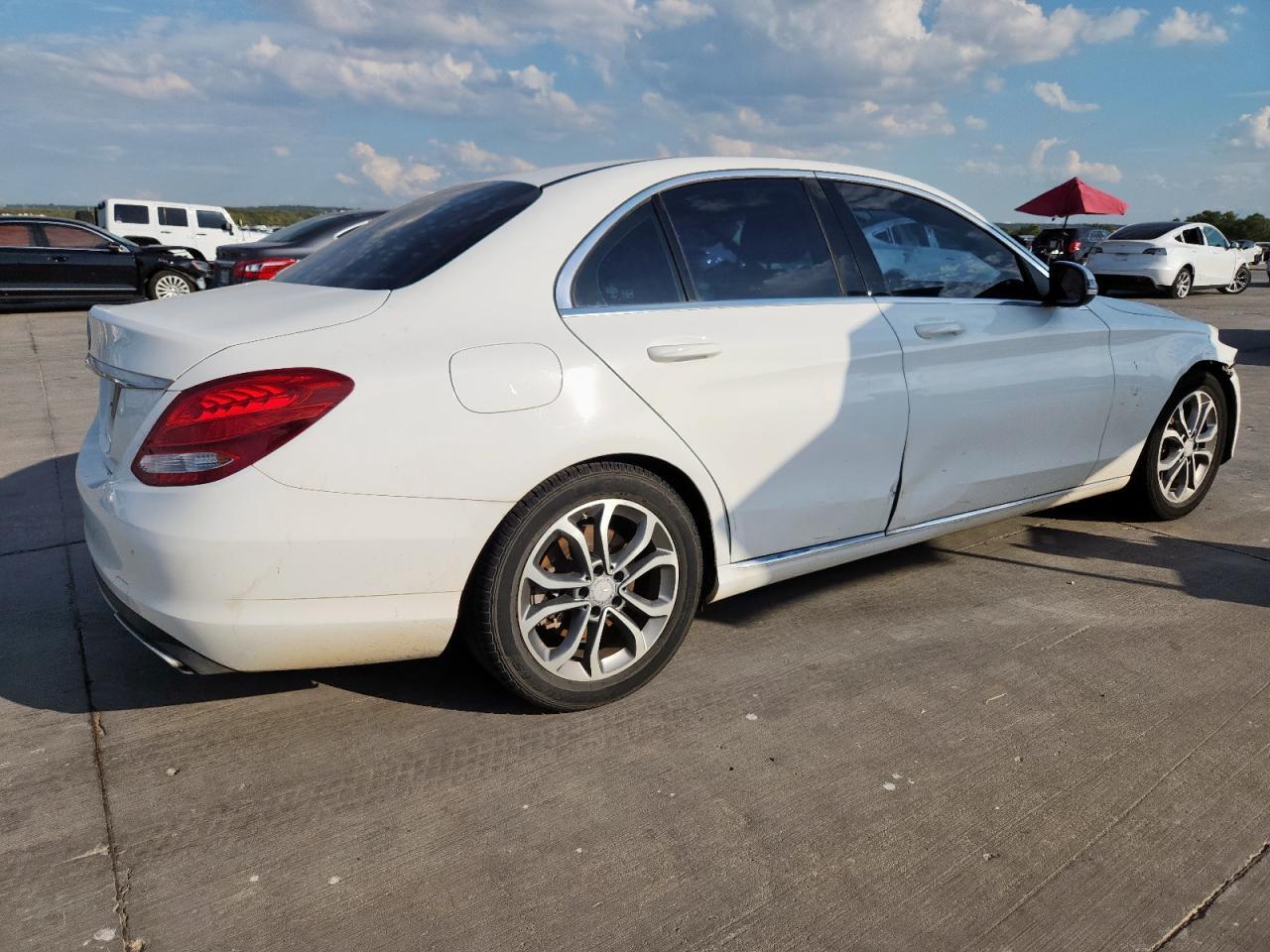 2016 MERCEDES-BENZ C-CLASS