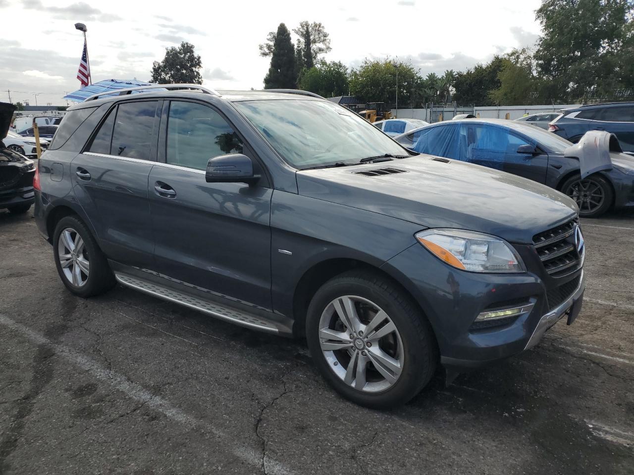 2012 MERCEDES-BENZ ML-Class