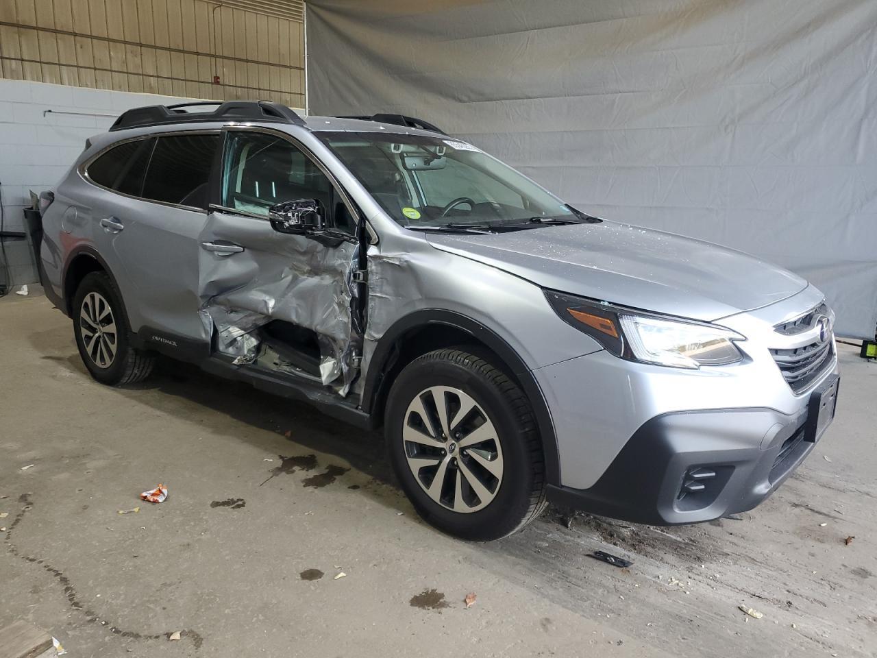 2021 SUBARU Outback