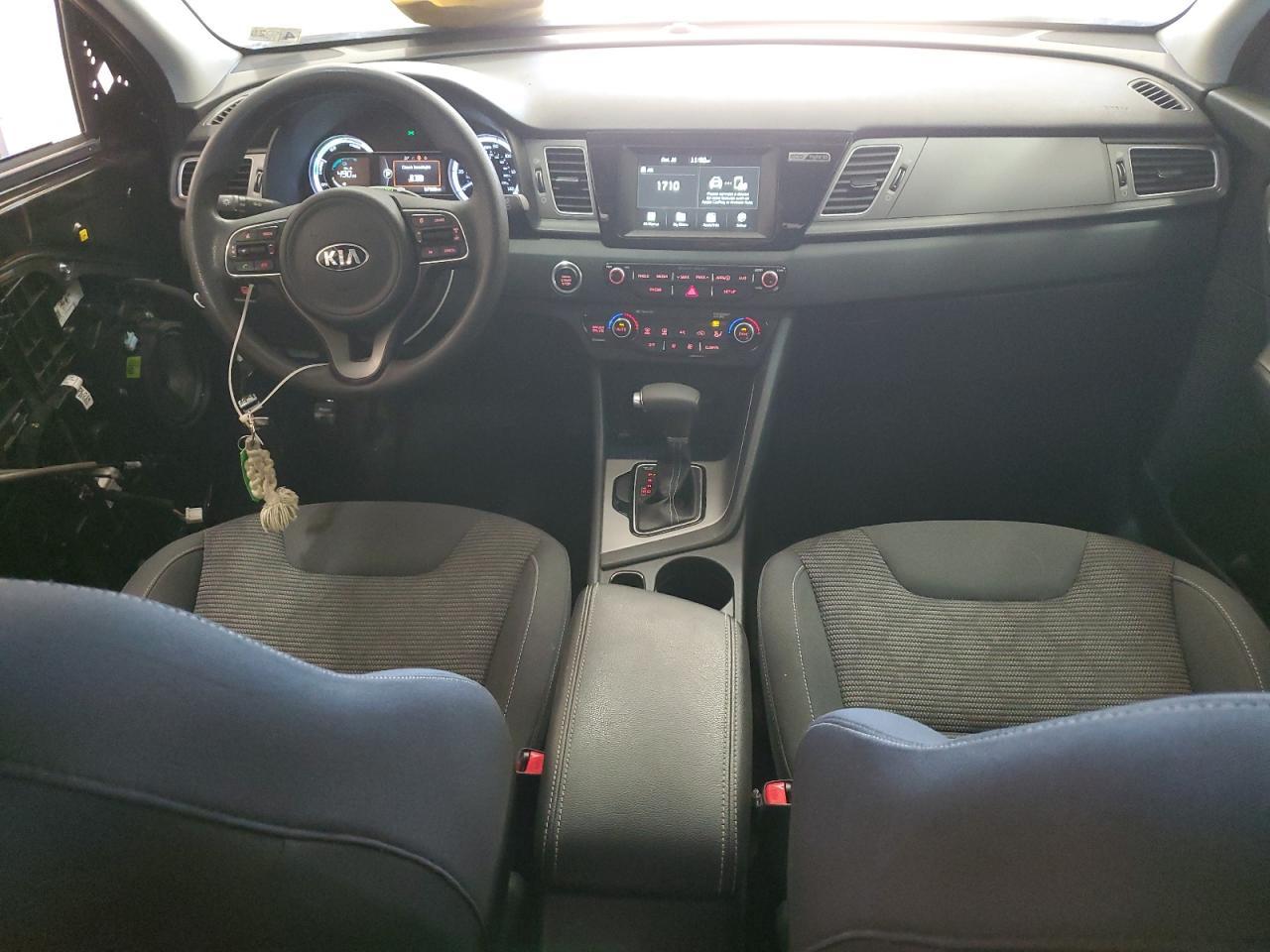 2017 KIA Niro