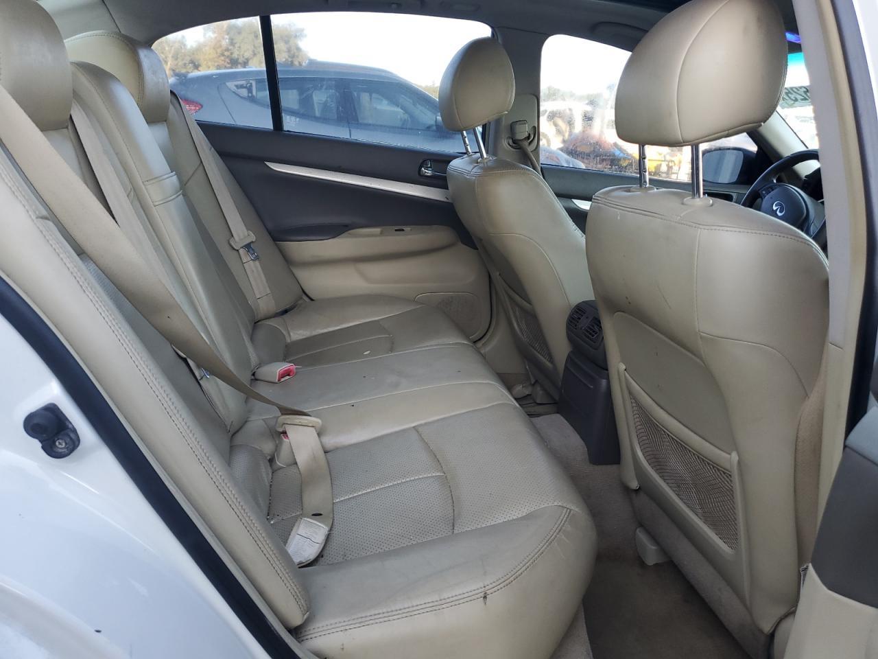 2009 INFINITI G37