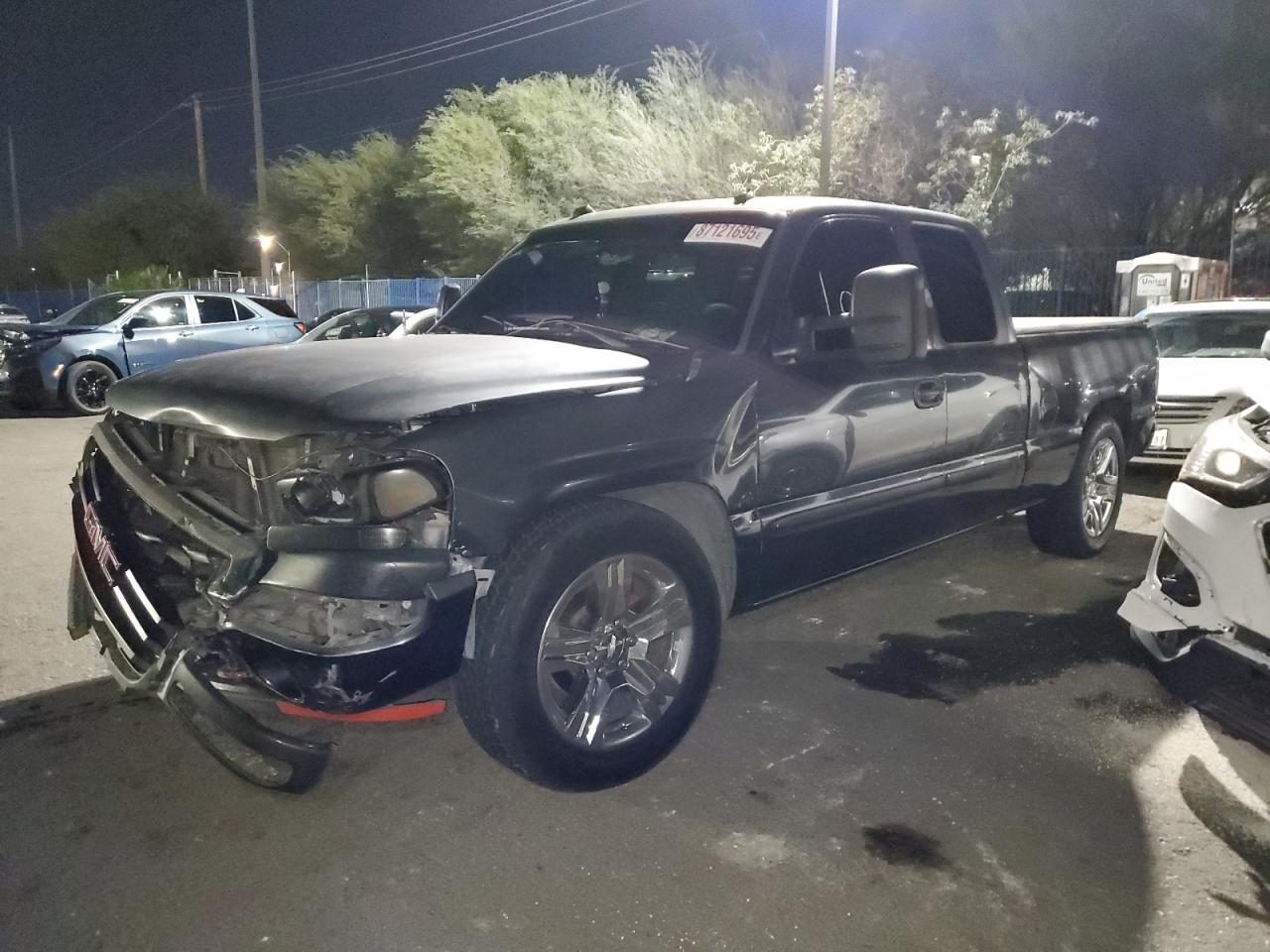 2005 GMC Sierra