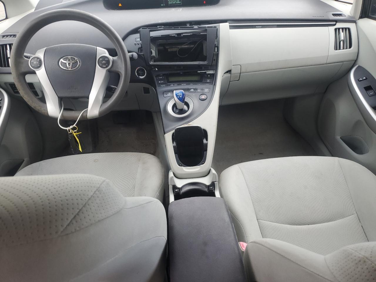 2010 TOYOTA PRIUS