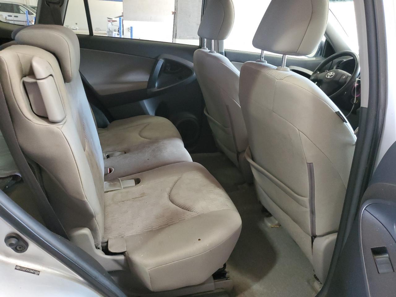 2009 TOYOTA RAV4