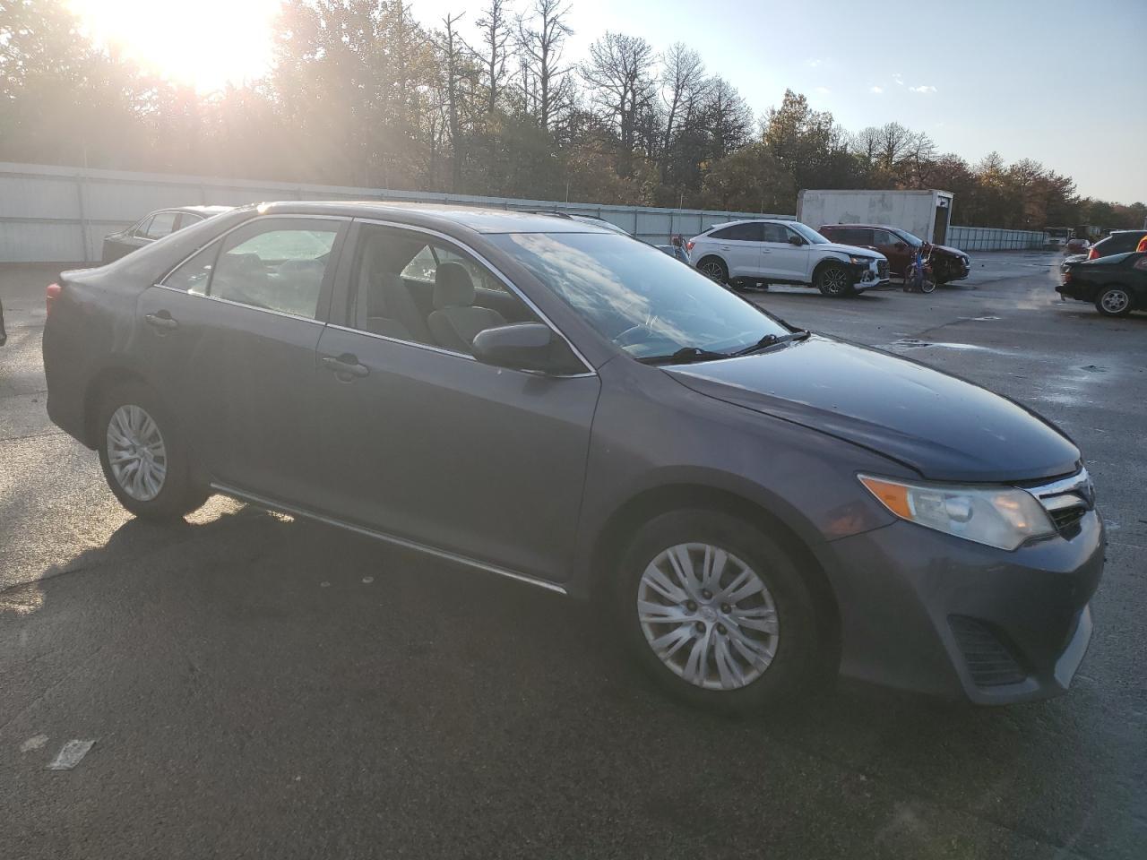 2012 TOYOTA CAMRY