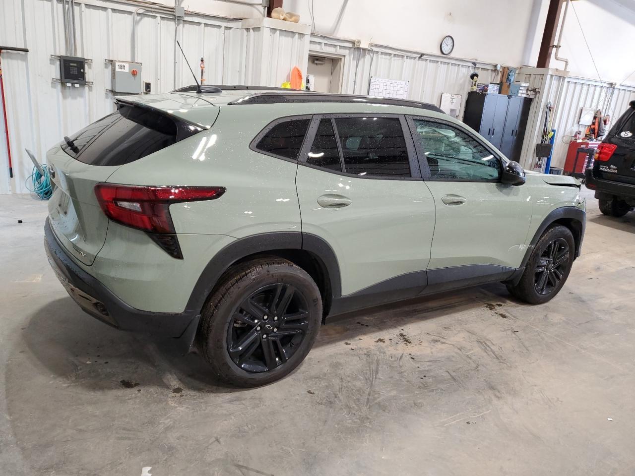 2025 CHEVROLET TRAX