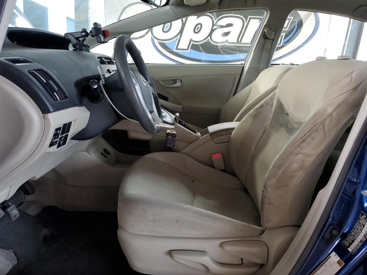 2011 TOYOTA PRIUS