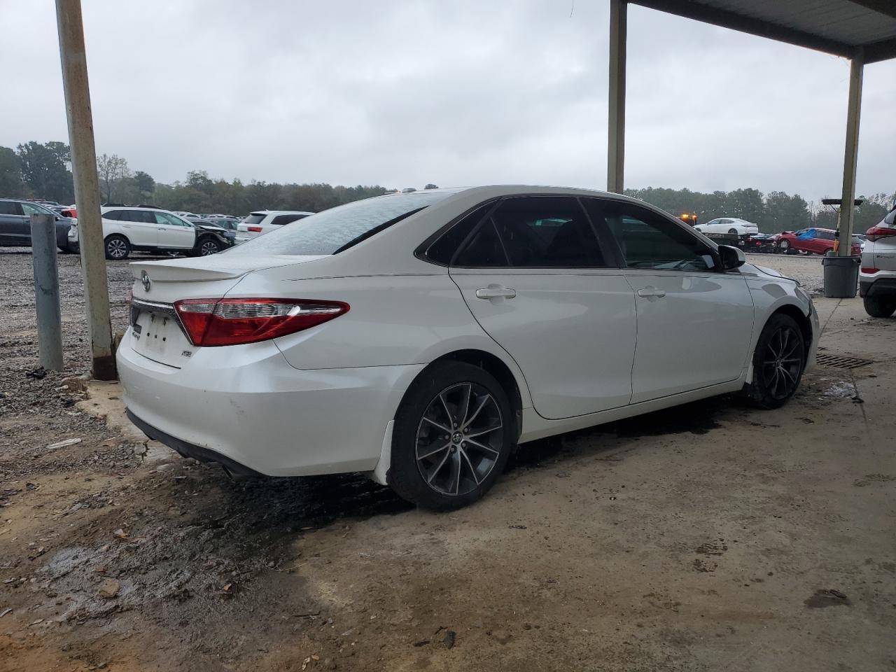 2017 TOYOTA CAMRY