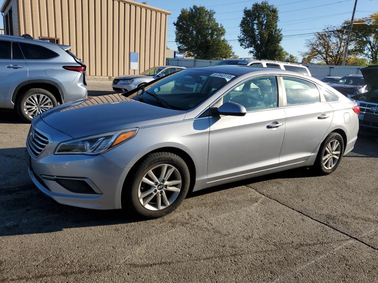 2016 HYUNDAI SONATA