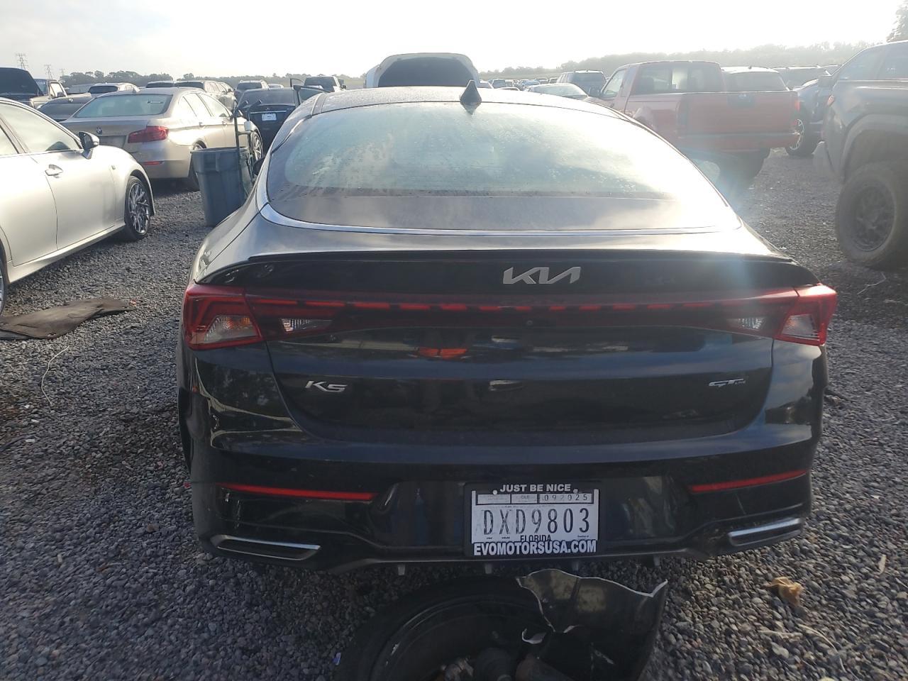 2022 KIA K5