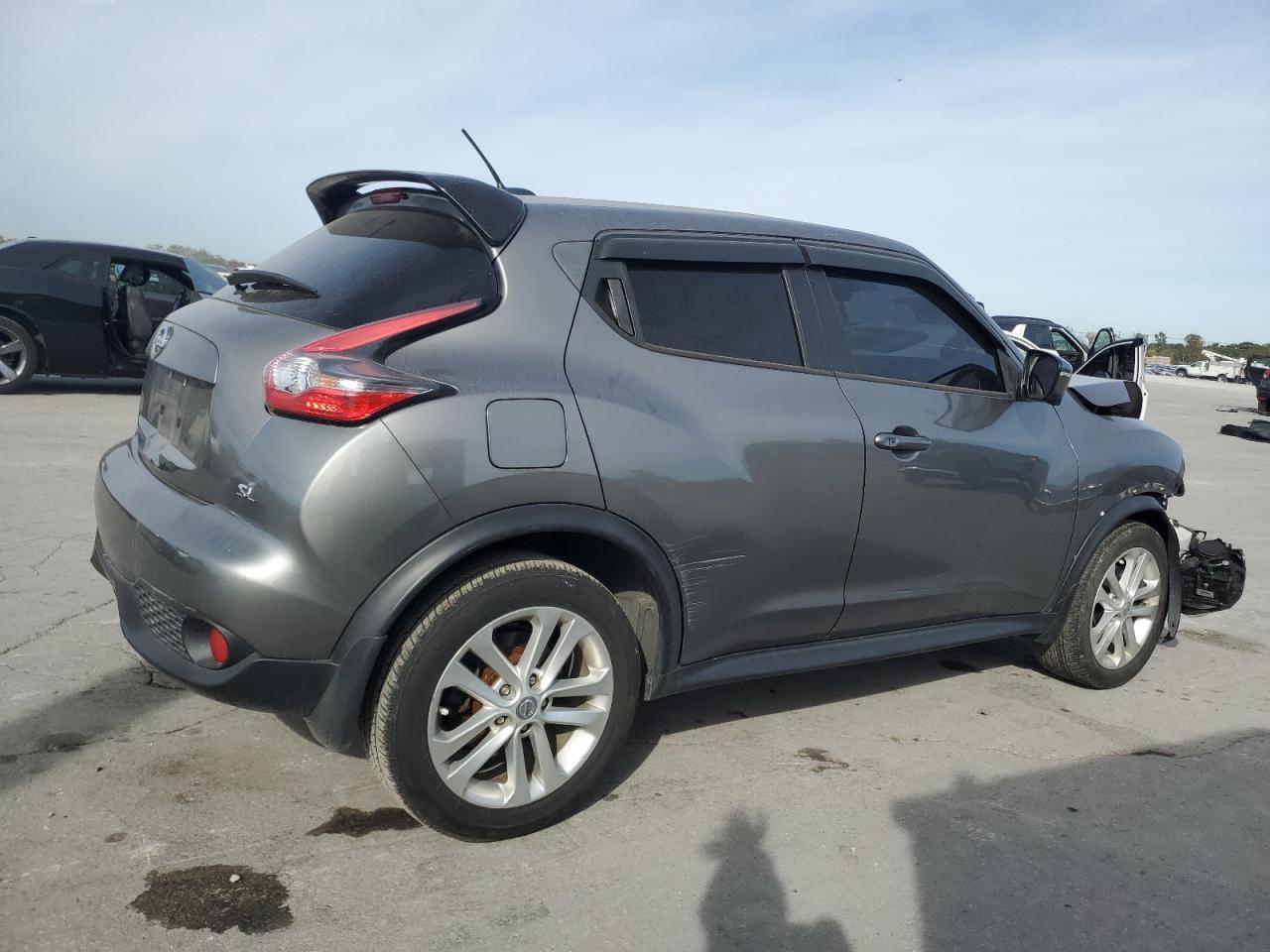 2015 NISSAN Juke