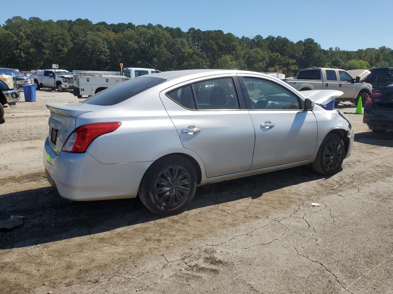 2018 NISSAN VERSA