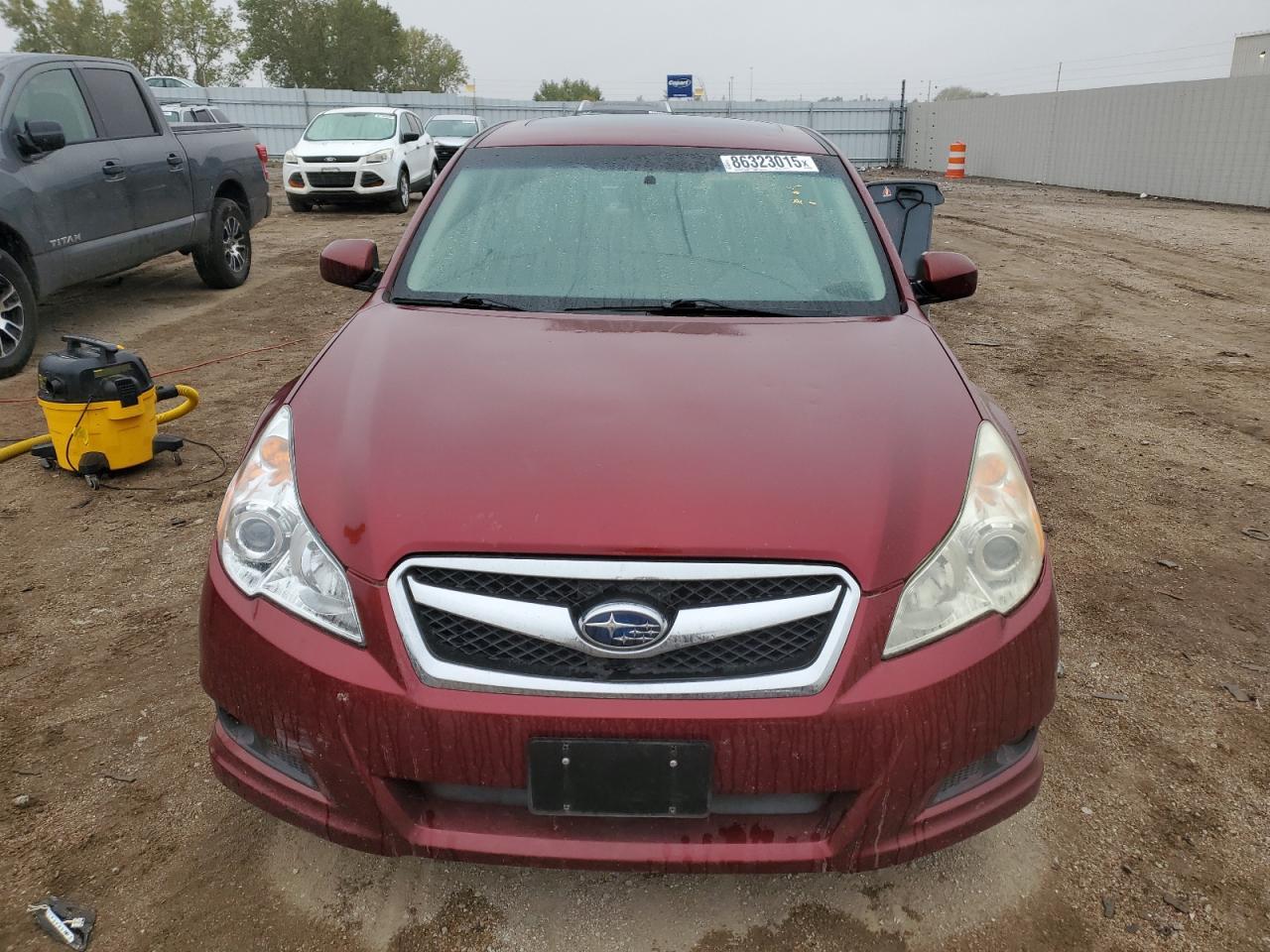 2011 SUBARU Legacy