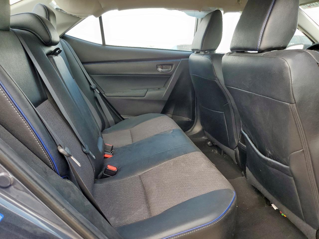 2018 TOYOTA COROLLA