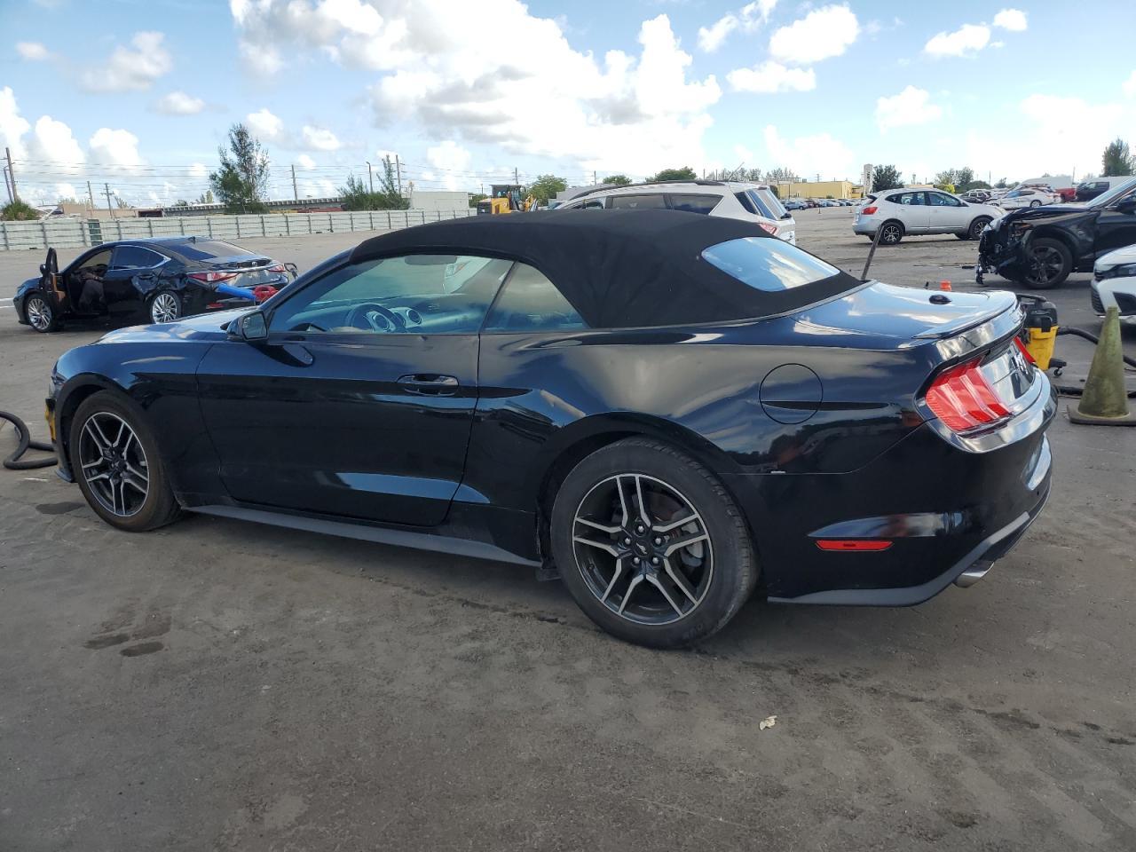 2020 FORD MUSTANG