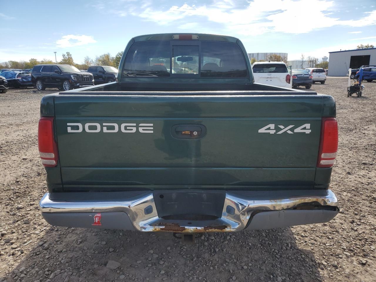 2002 DODGE Dakota