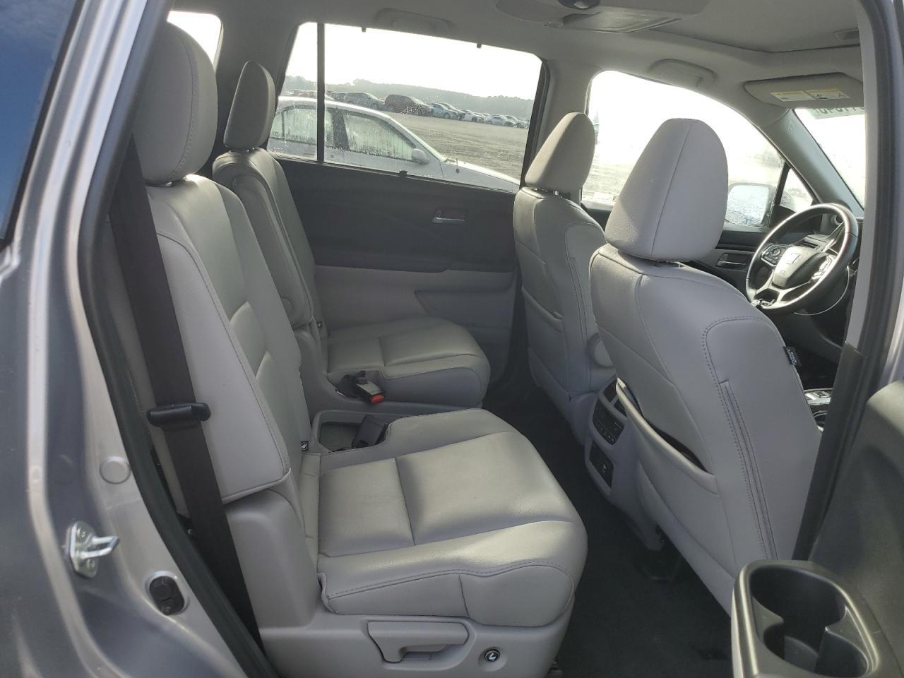 2021 HONDA PILOT