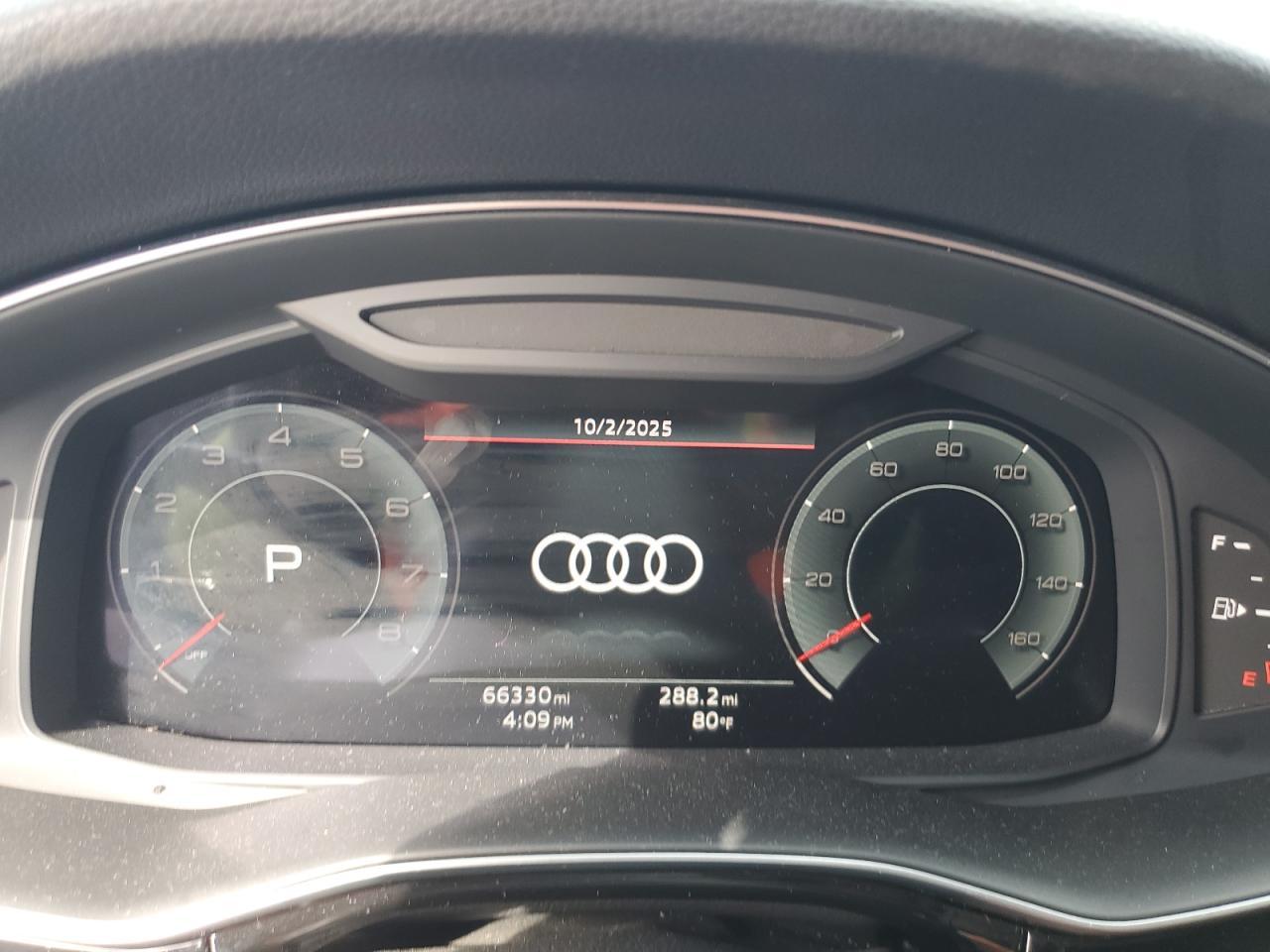 2021 AUDI Q8