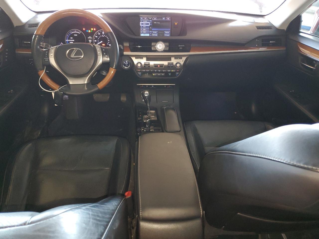 2013 LEXUS ES 300H