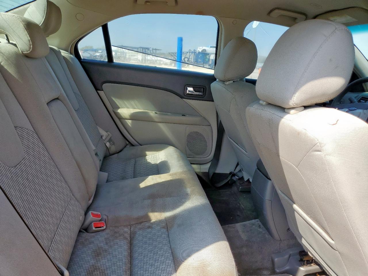 2011 FORD FUSION