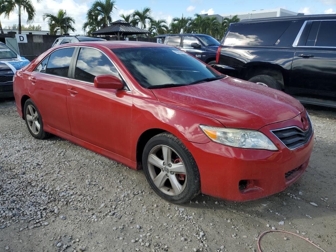 2010 TOYOTA CAMRY