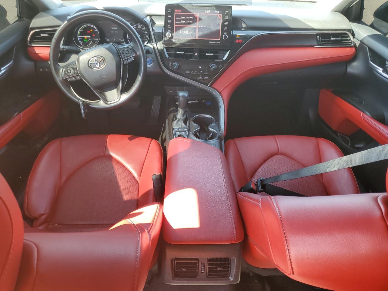 2024 TOYOTA CAMRY
