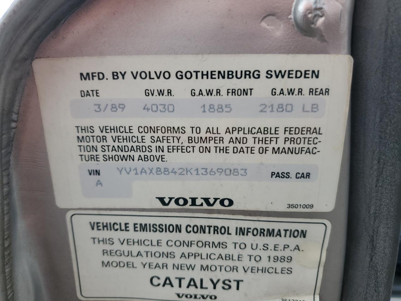1989 VOLVO 244