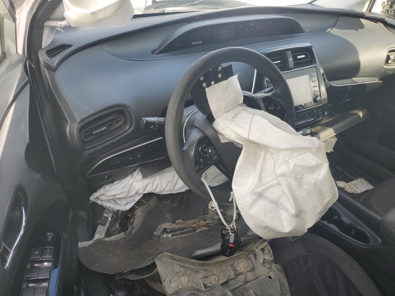 2020 TOYOTA PRIUS
