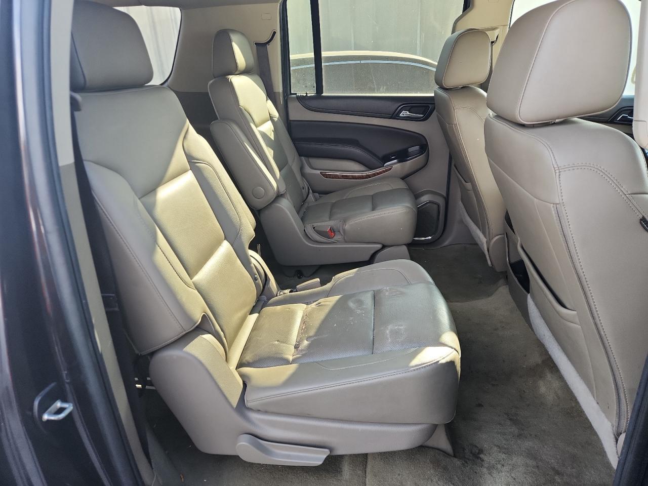 2018 CHEVROLET Suburban