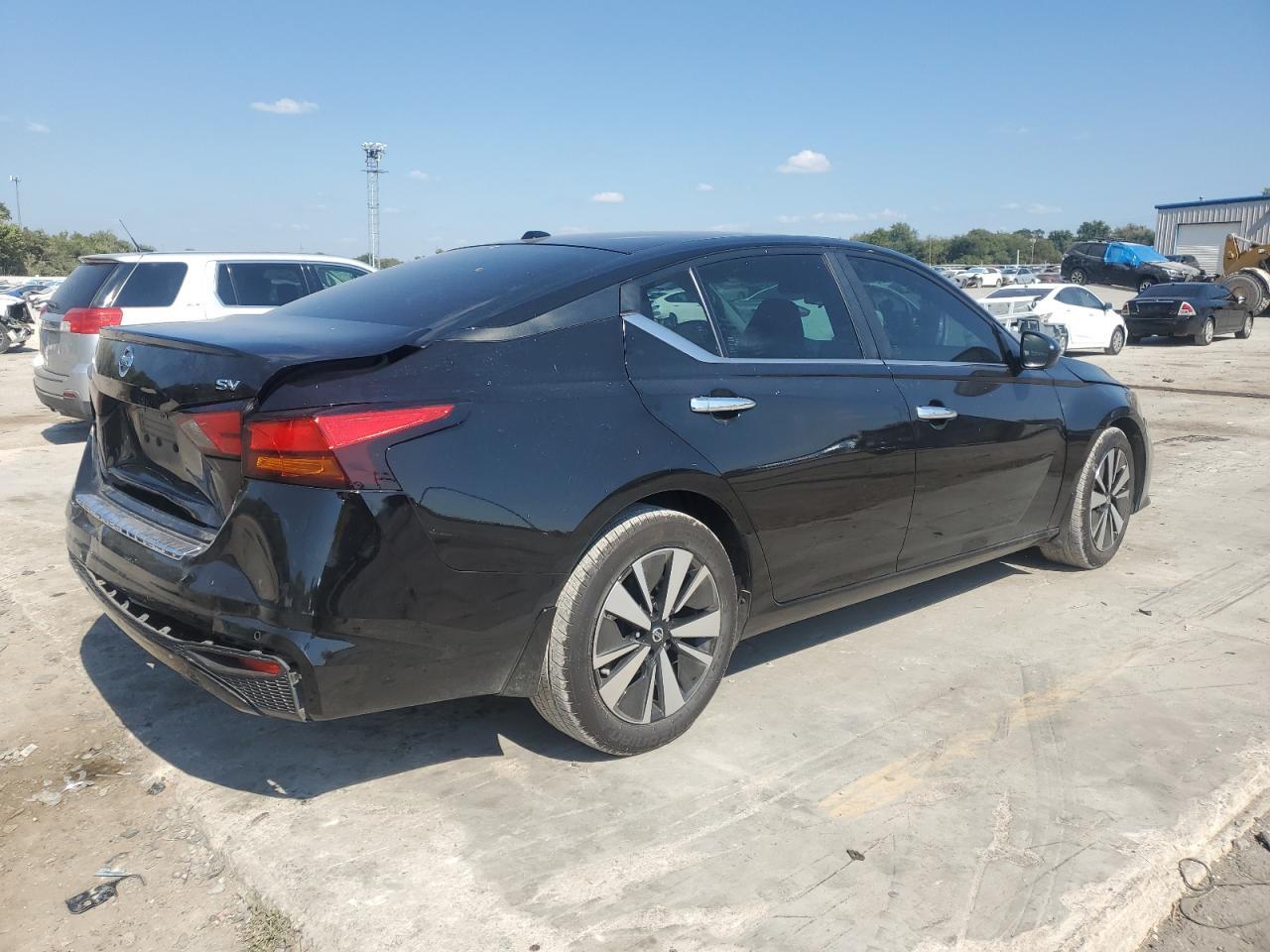 2021 NISSAN ALTIMA