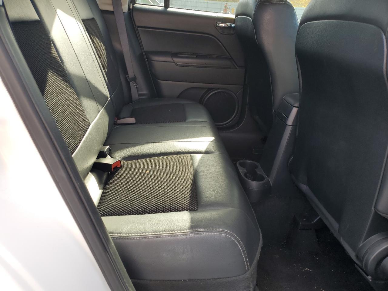 2015 JEEP Compass