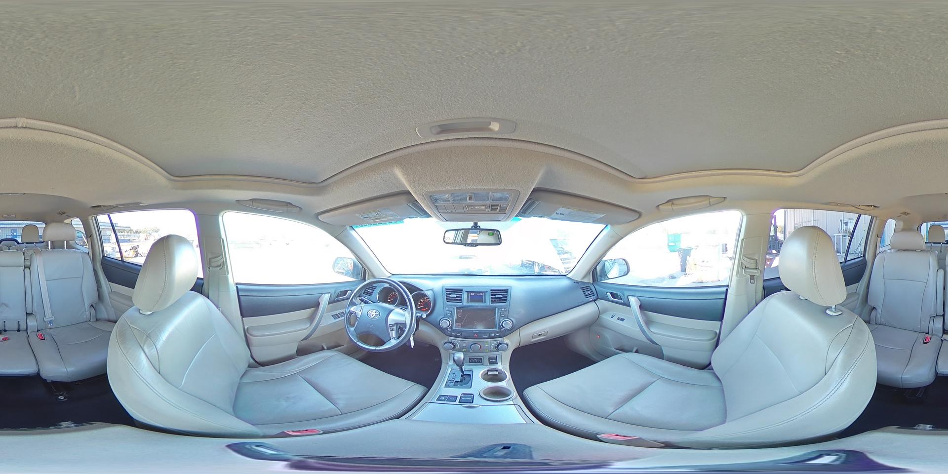 2012 TOYOTA HIGHLANDER