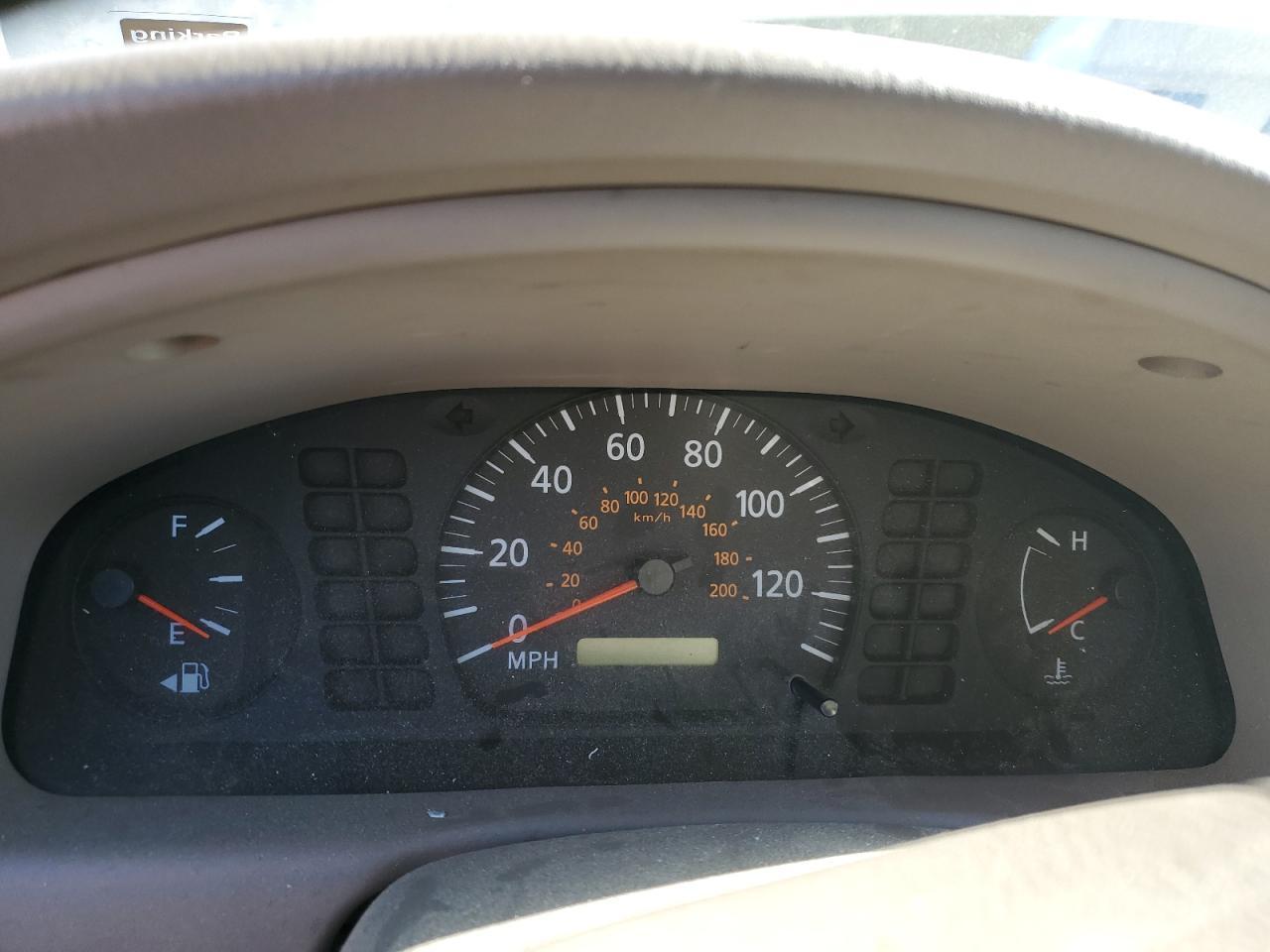 2004 NISSAN SENTRA