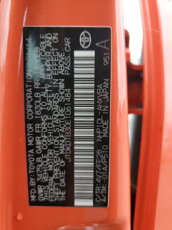 2014 TOYOTA Prius c