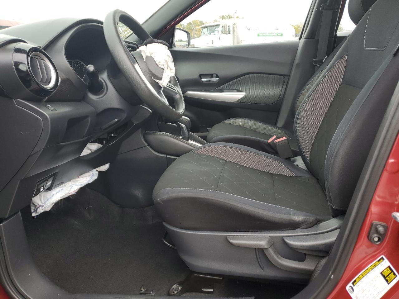 2018 NISSAN KICKS