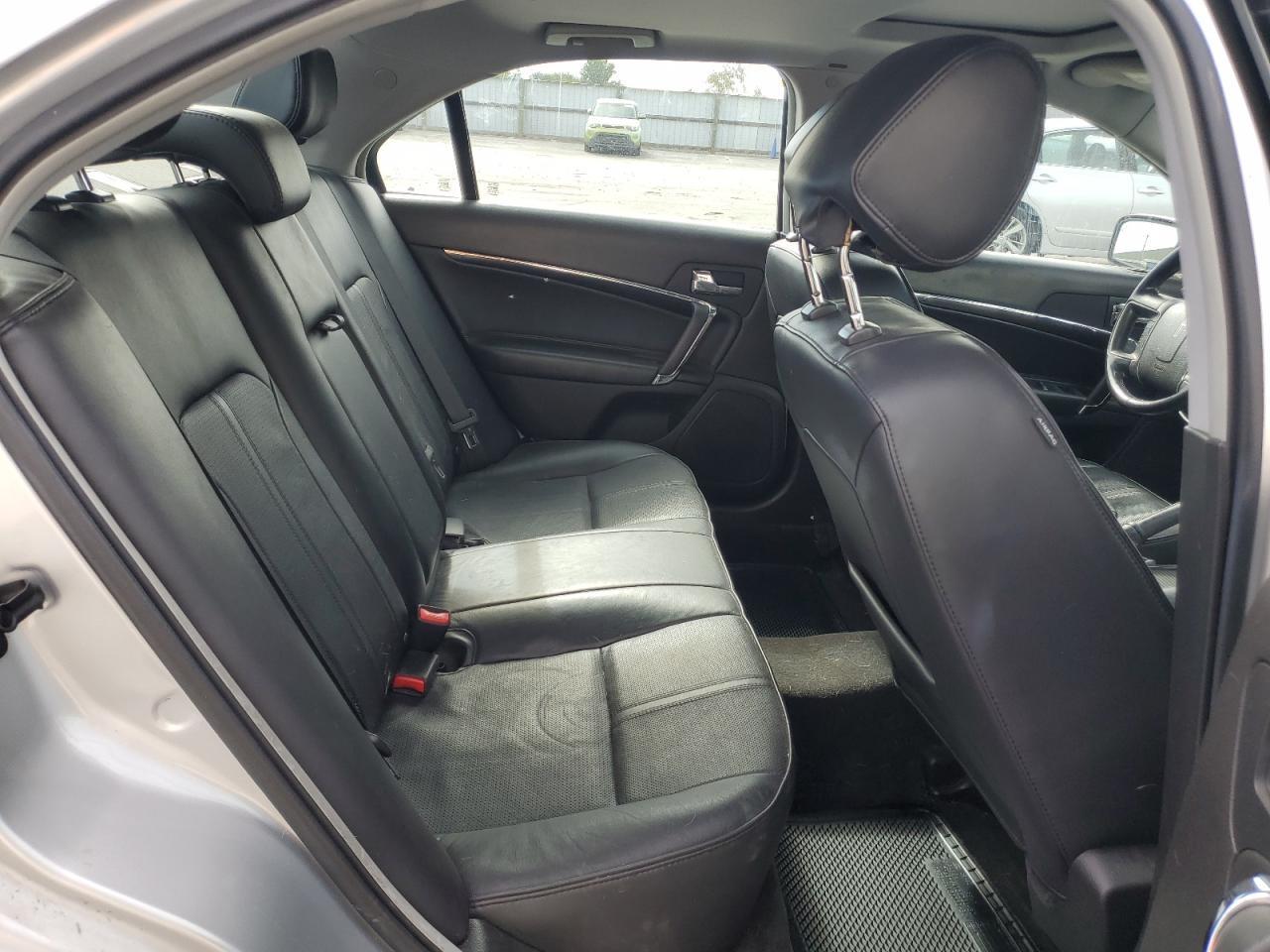 2011 LINCOLN MKZ