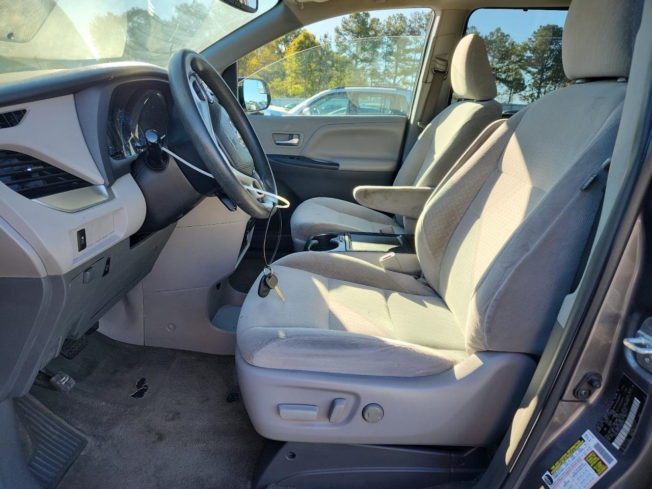 2018 TOYOTA SIENNA
