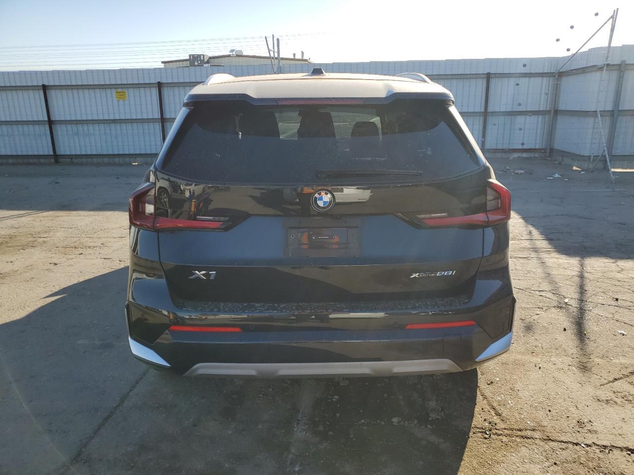 2023 BMW X1
