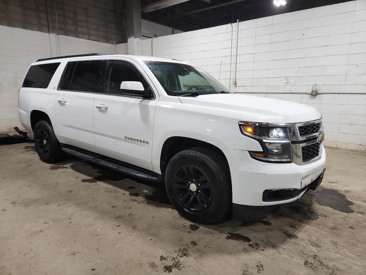 2018 CHEVROLET Suburban