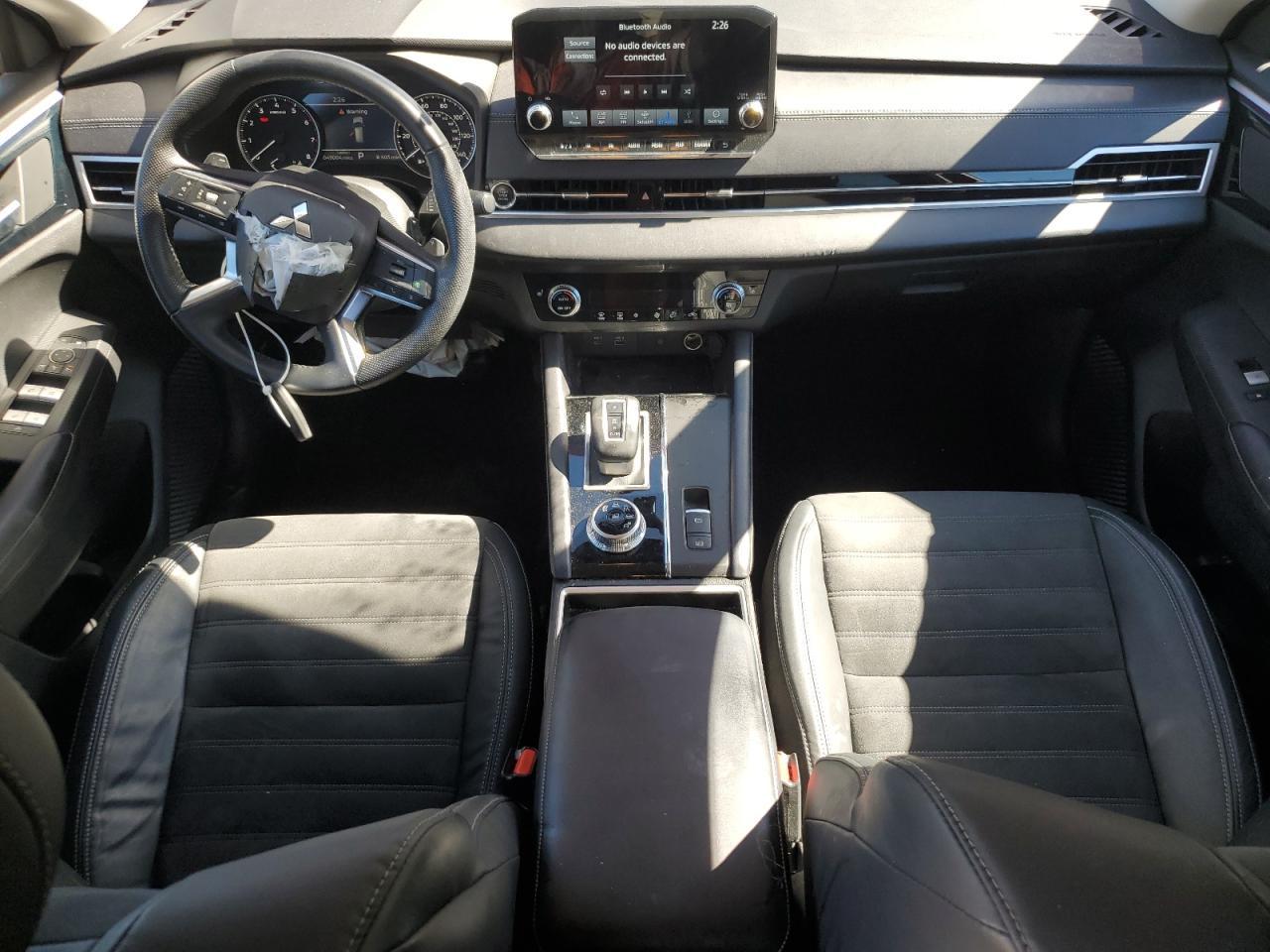 2023 MITSUBISHI outlander