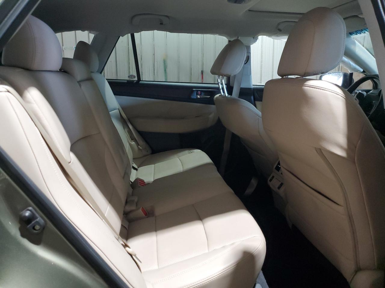 2019 SUBARU Outback