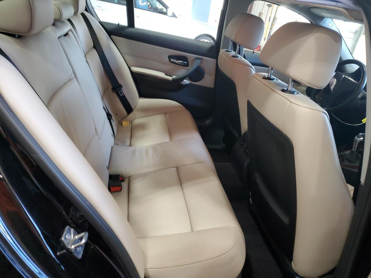 2011 BMW 3 SERIES