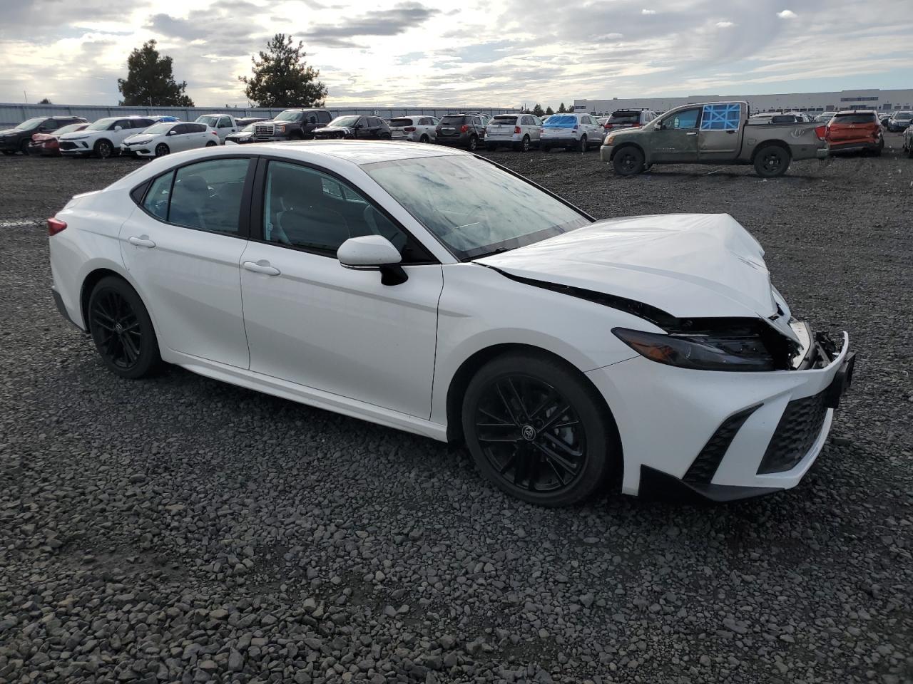 2025 TOYOTA CAMRY