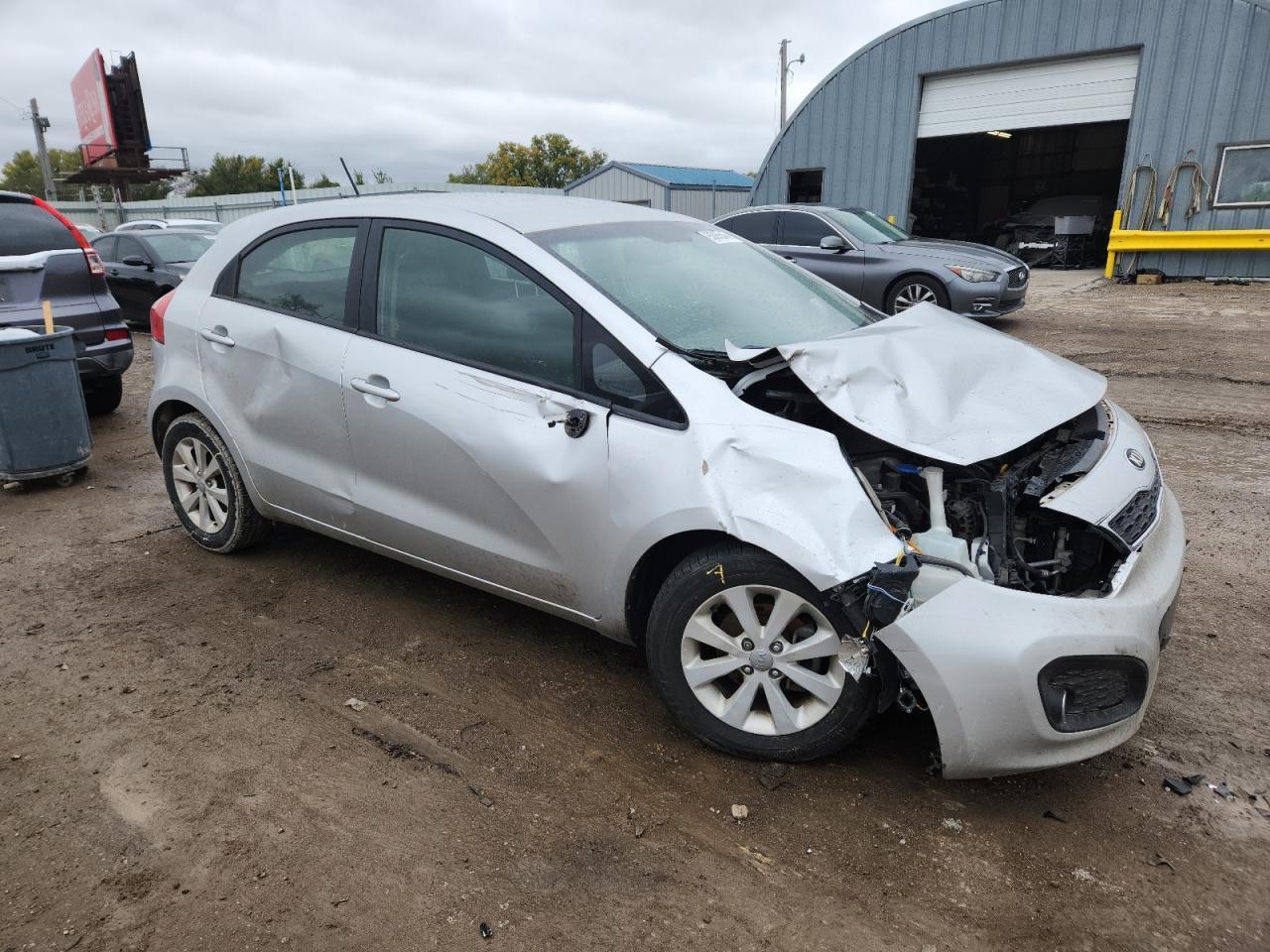 2013 KIA RIO