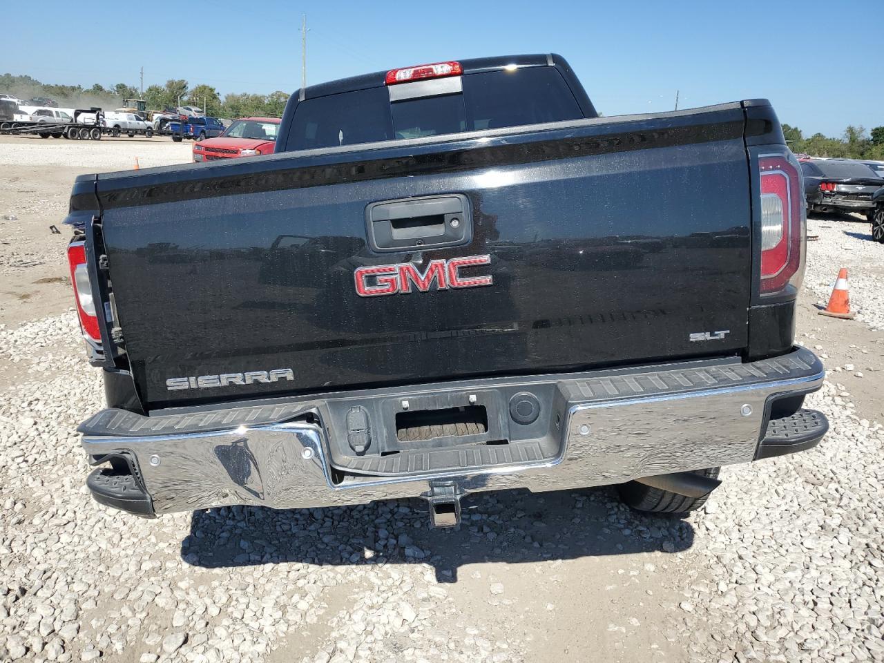 2018 GMC Sierra