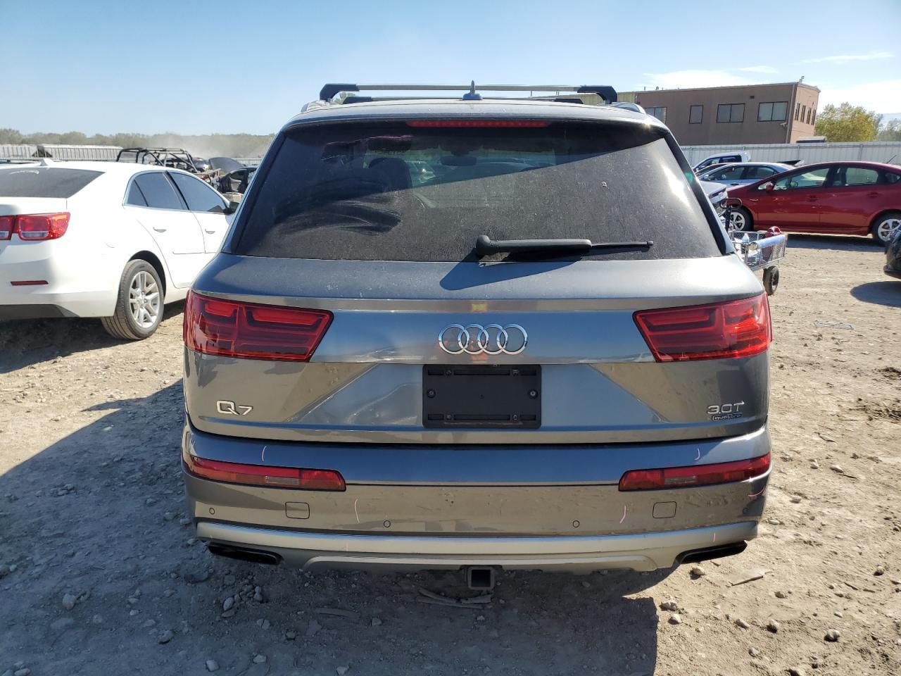 2017 AUDI Q7