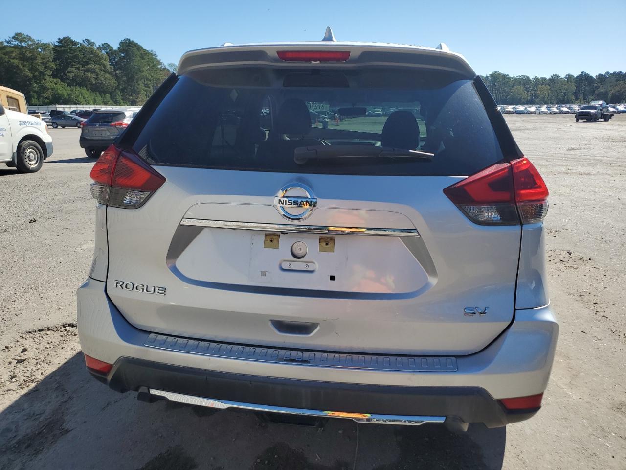 2018 NISSAN ROGUE